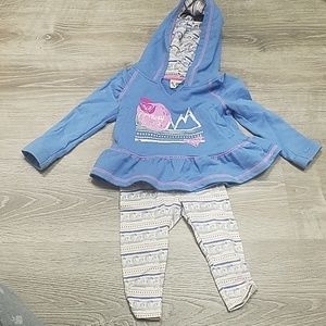 Roxy hoodie and pants